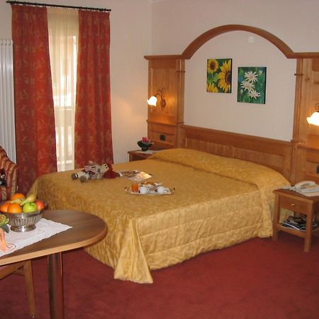 Hotel Lido - Slow & Natural Living Molveno Eksteriør billede