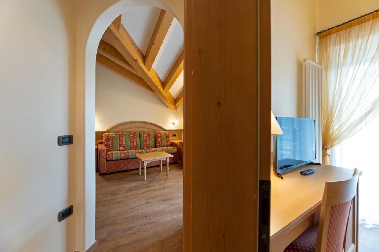 Hotel Lido - Slow & Natural Living Molveno Eksteriør billede