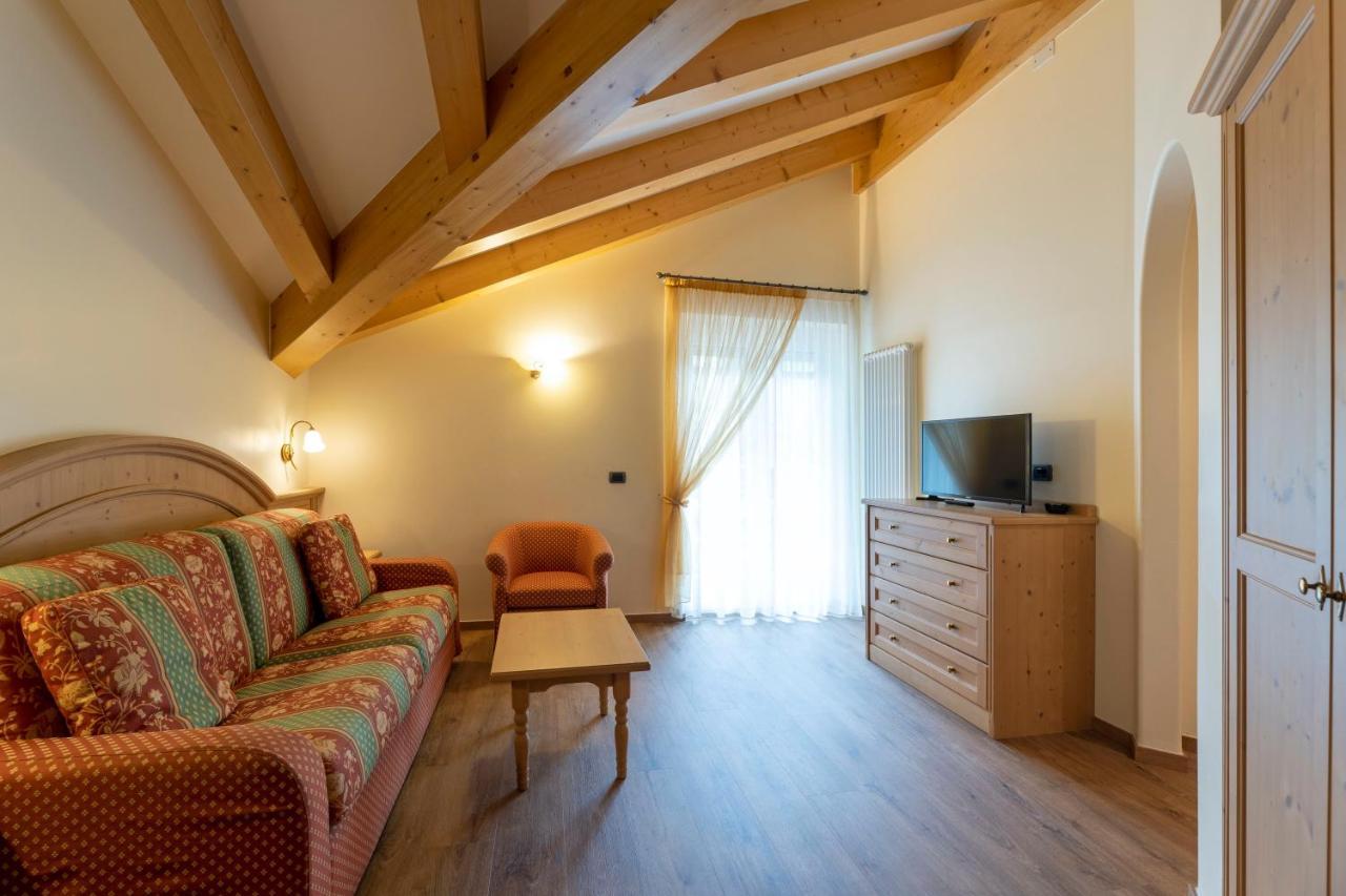 Hotel Lido - Slow & Natural Living Molveno Eksteriør billede