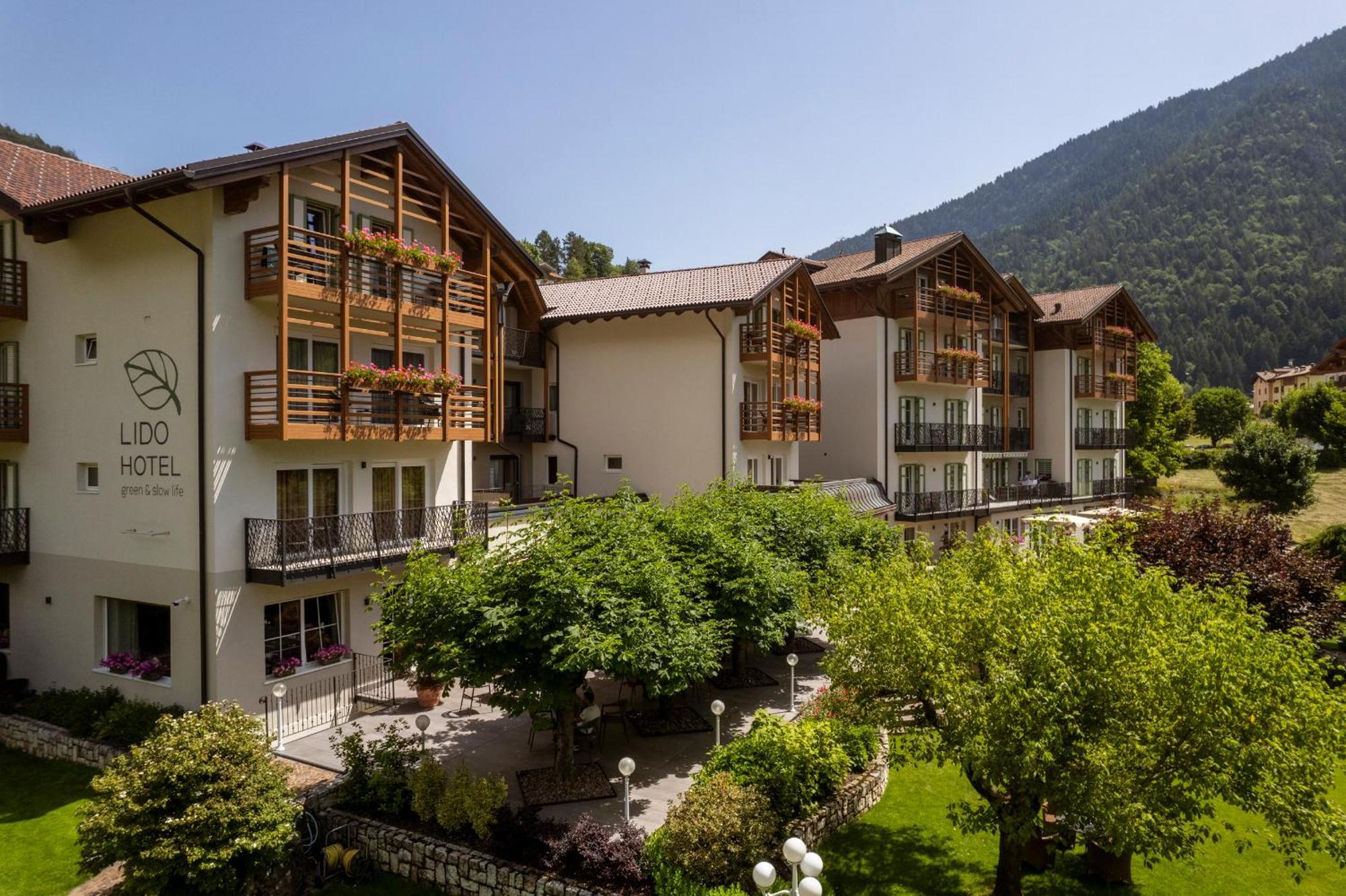 Hotel Lido - Slow & Natural Living Molveno Eksteriør billede