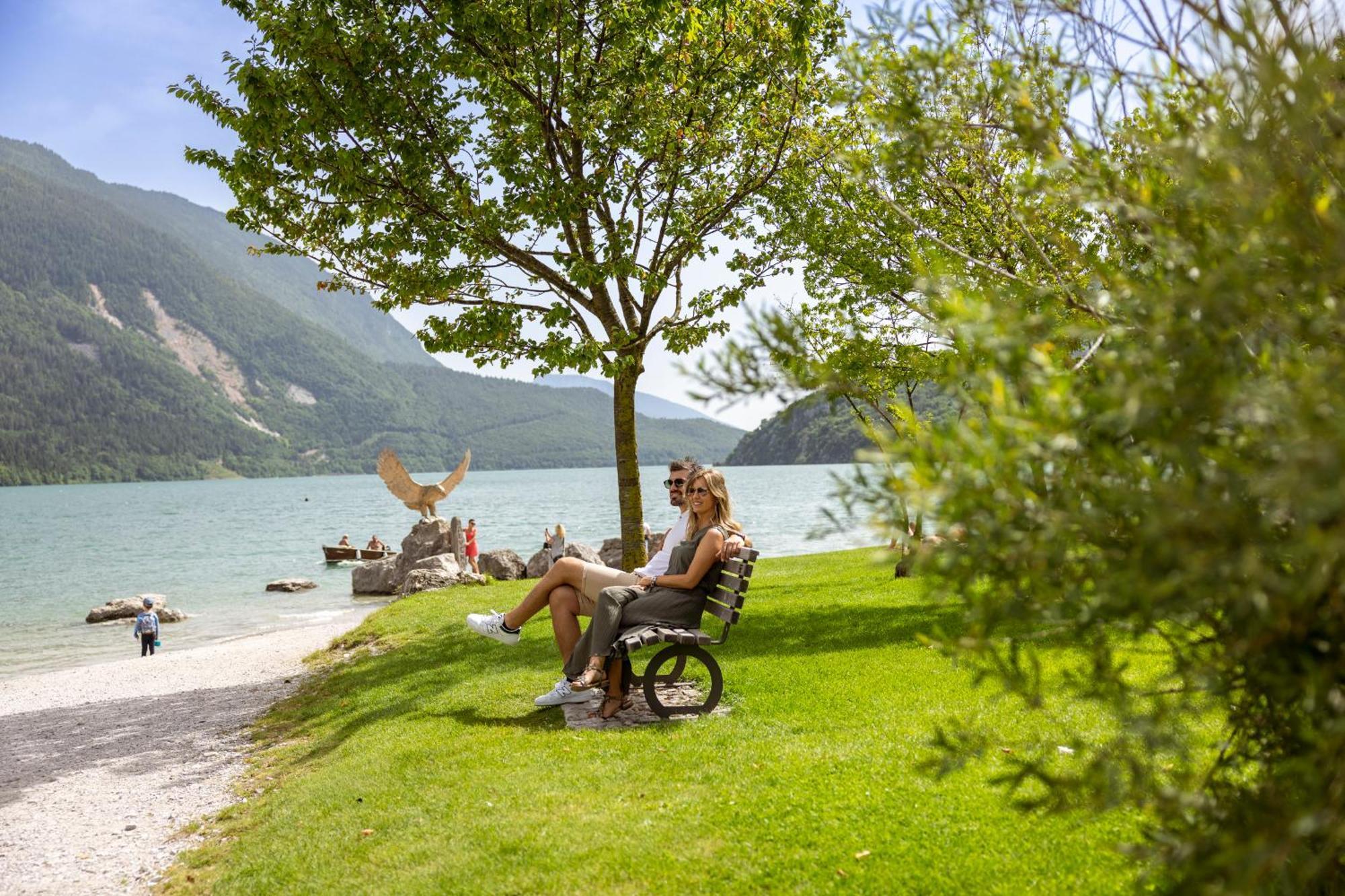 Hotel Lido - Slow & Natural Living Molveno Eksteriør billede