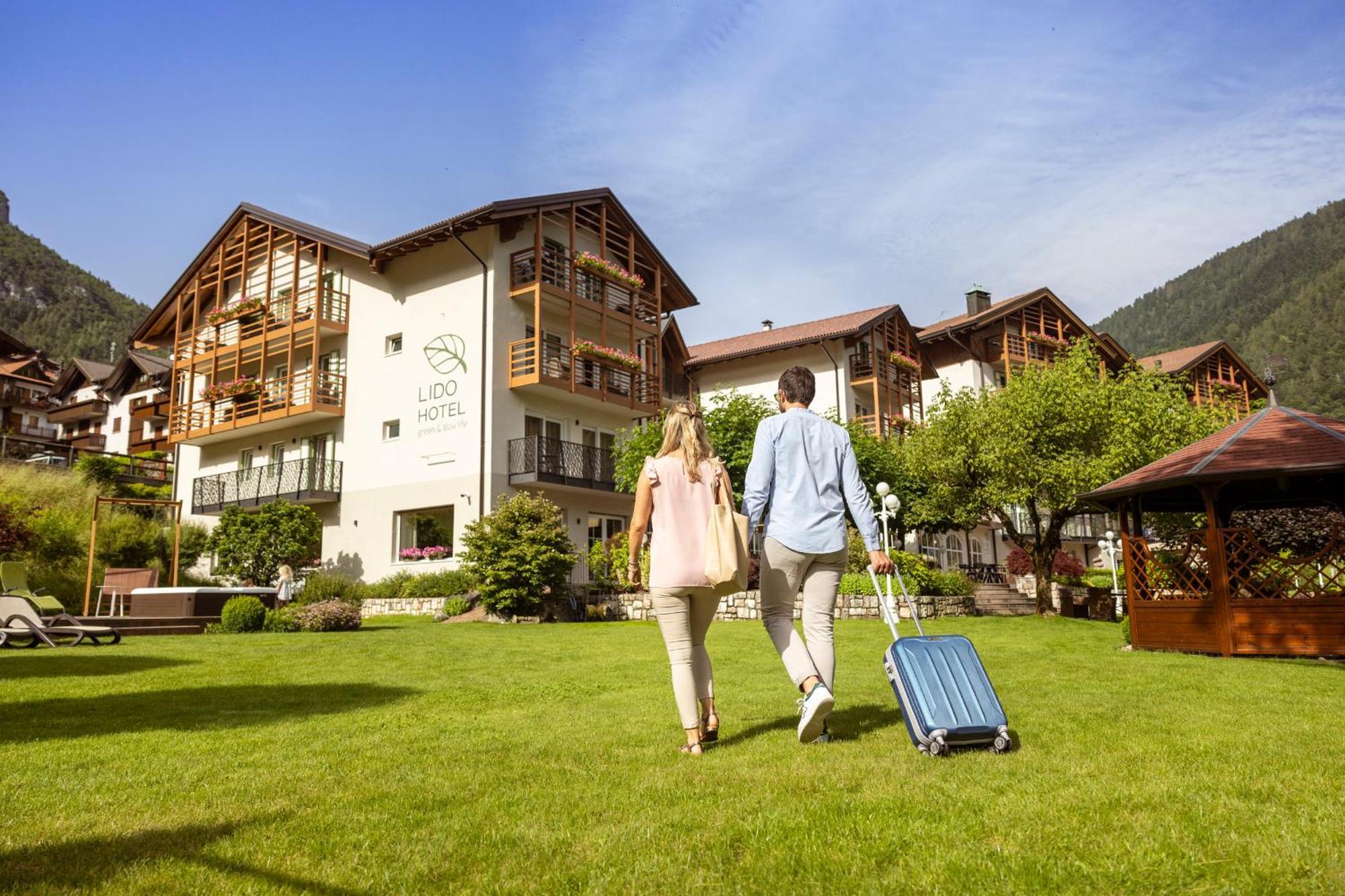 Hotel Lido - Slow & Natural Living Molveno Eksteriør billede